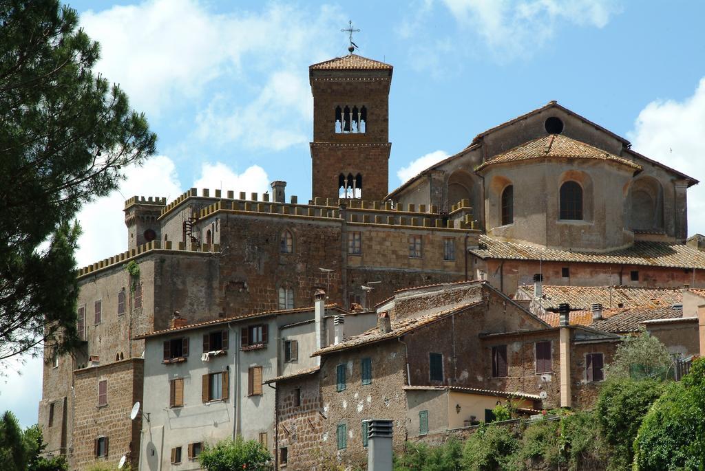 Villa Corylus Avellana Sutri Exteriér fotografie